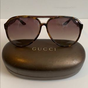 Gucci Aviator Sunglasses
